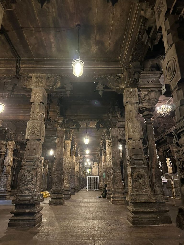 Sri Ponnambalam Vanesar Kovil - Colombo Sri Lanka