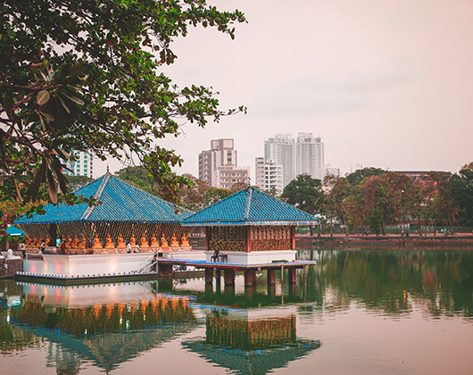 Gangaramaya Temple Colombo - Seema Malakaya