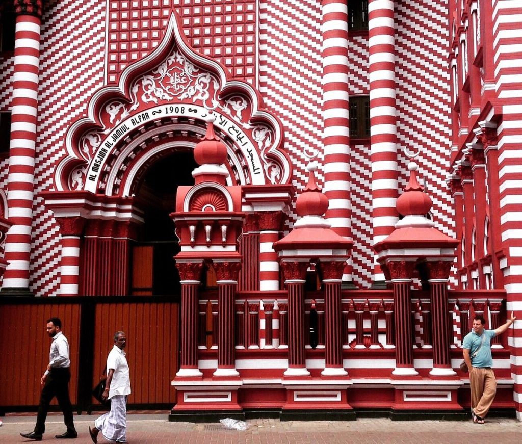 Red Mosque in Colombo