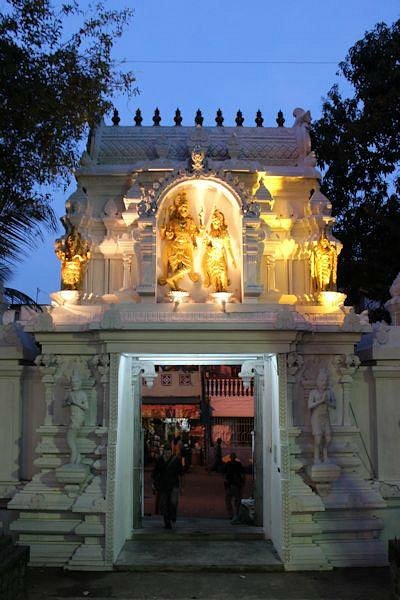 Sri Ponnambalam Vanesar Kovil - Colombo Sri Lanka