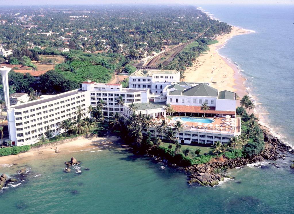 Mount Lavinia Beach Hotel