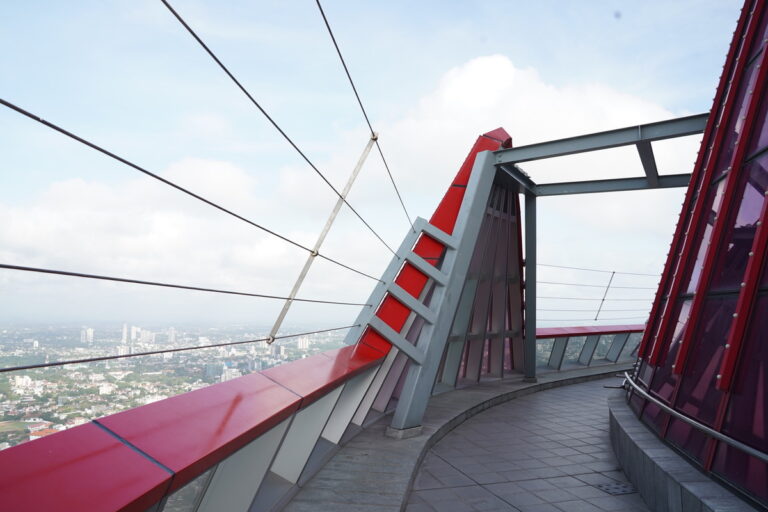  The Observation Deck of lotus tower on seventh floor