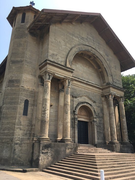 St. Thomas' College Chapel 