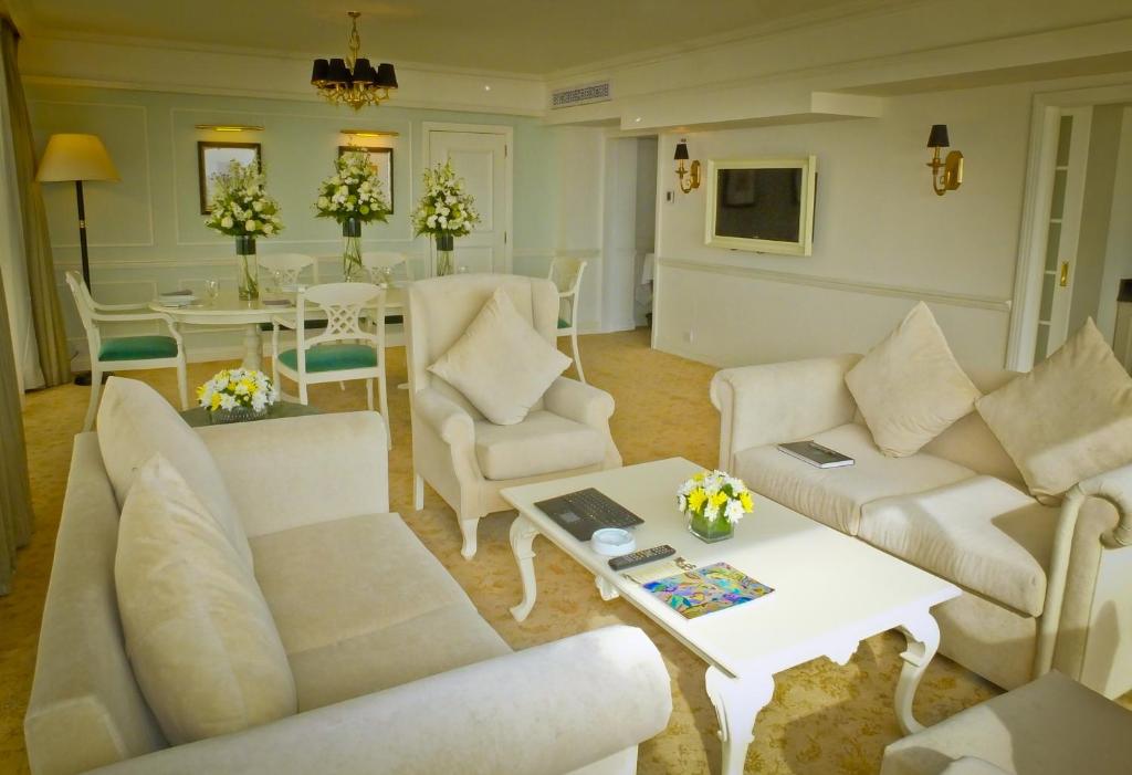 The Kingsbury Colombo - Presidential Suite