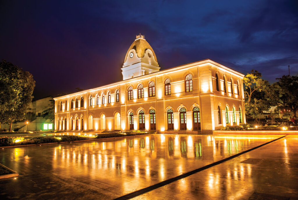 Arcade Independence Square