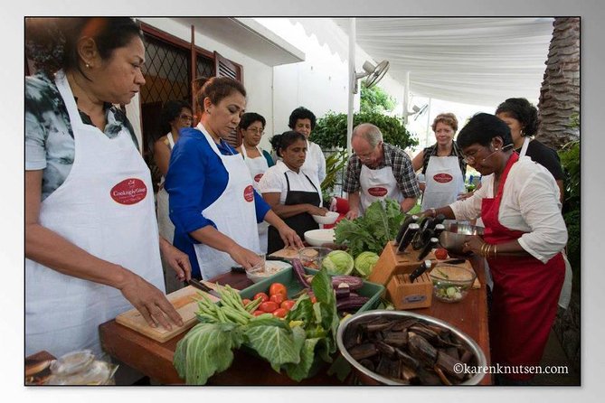 3 hour cooking experience - What you’ll cook: curries, rice, and sambols that cover real variety