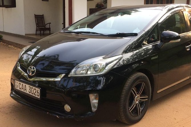 Airport Transfer to/from Anywhere - What the Driver Shares on the Way to Colombo