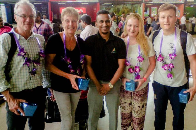 Colombo Airport (CMB) to Colombo City Private Transfer - Meeting Your Driver at CMB: The Real-World Advantage
