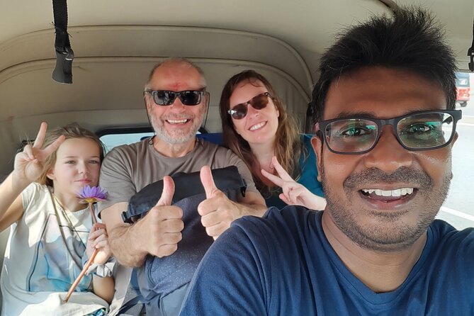 Colombo City Highlights by Tuk Tuk – All-Inclusive Adventure - Viharamahadevi Park and Independence Memorial Hall: Public Spaces With Big-Feeling Context