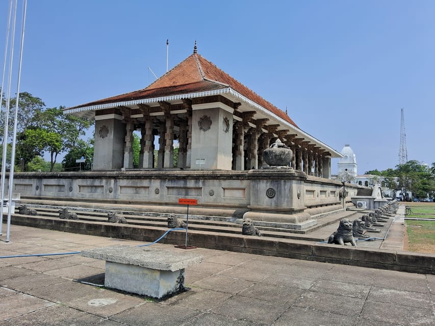 Colombo: City Sightseeing Tour by Car with Driver-Guide - Independence Memorial Hall and Old Parliament: the colonial-to-independent timeline