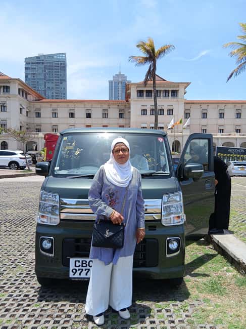 Colombo: City Sightseeing Tour by Car with Driver-Guide - Maritime Museum and Sambodhi Chaithya: sea history, then a quiet stupa