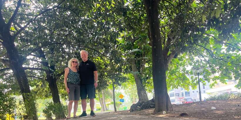 Colombo: City Sightseeing Tour by Tuk-Tuk with Pickup - Independence Square and the colonial-era sights: the big picture moments