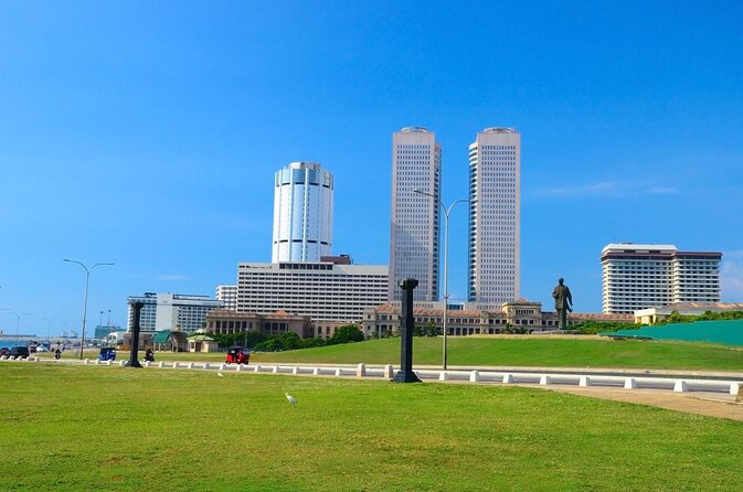 Colombo City Tour by Car – Private & All-Inclusive - Galle Face Green and Independence Square: Coast Air and Colonial Echoes