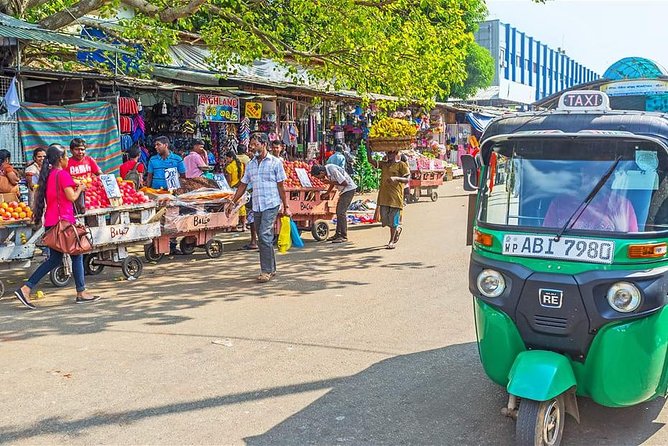 Colombo City Tour By Tuk Tuk - A tea factory tasting with Ceylon flavors