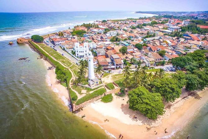 Colombo City Tour By Tuk Tuk (Include Lunch)Morning & Evening - Pettah market streets and Old Town Hall: where daily life meets colonial buildings