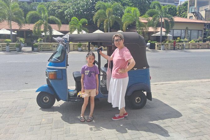 Colombo City Tour By Tuk Tuk Sightseeing -Entry Tickets Included - Pickup, water, and the small extras that save your day