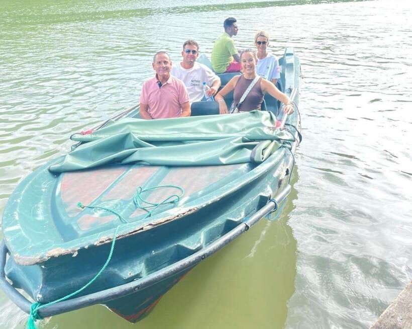 Colombo-Galle Fort, Boat Safari, Turtles, Amazing Group Tour - Meetiyagoda Moonstone Mine: see the process, then shop from the factory outlet