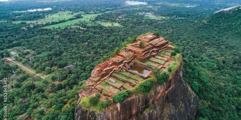 Colombo/Negombo to Sigiriya, Dambulla & Jeep Safari Day Tour - Dambulla Cave Temple Complex: UNESCO caves, murals, and shoe-off rules