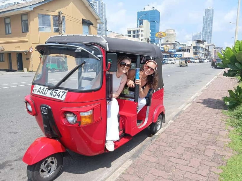 Colombo: Private City Tour with Local Food Tour by Tuk-Tuk - How the 3-Hour Tuk-Tuk Food Tour Works in Colombo
