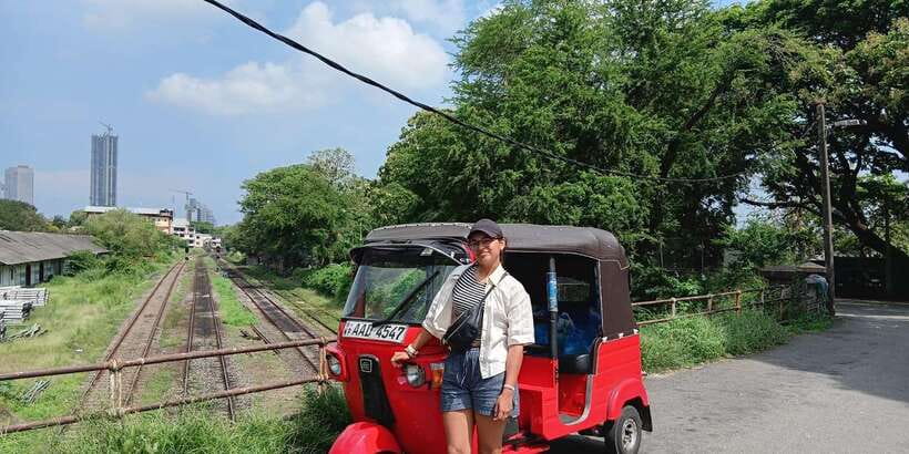 Colombo Private Guided City Tour by Tuk Tuk - All Inclusive - Morning or evening start: how to choose the best time