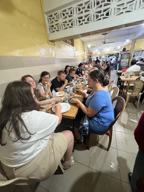 Colombo: Tastiest Local Food Tour by Tuk-Tuk Meals Included - Drinks that keep you going: Ceylon tea, ginger beer, coconut water, and juices