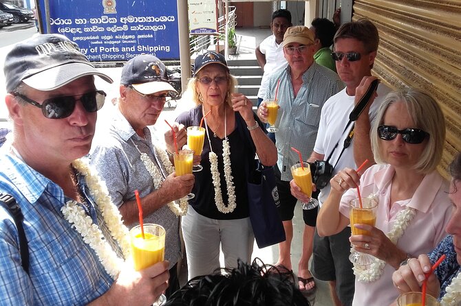 Colombo TUK TUK CITY Tours -Sightseeing Entry Fees - Colombo Fort highlights: Clock Tower, Jami Ul-Alfar Mosque area, Dutch Hospital