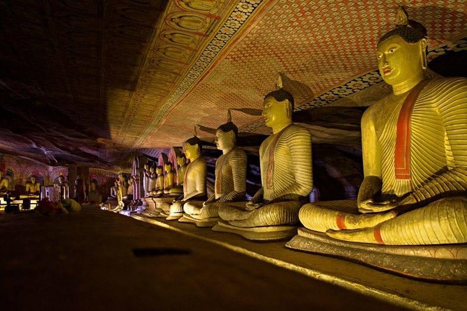Dambulla & Sigiriya Day Tour from Colombo / Negombo with Lunch - Why this Dambulla–Sigiriya–Minneriya route works