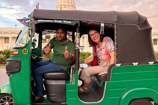 Explore Colombo City Highlights in a Private Tuk Tuk - Choosing Your Stops: What to Keep, Skip, or Extend