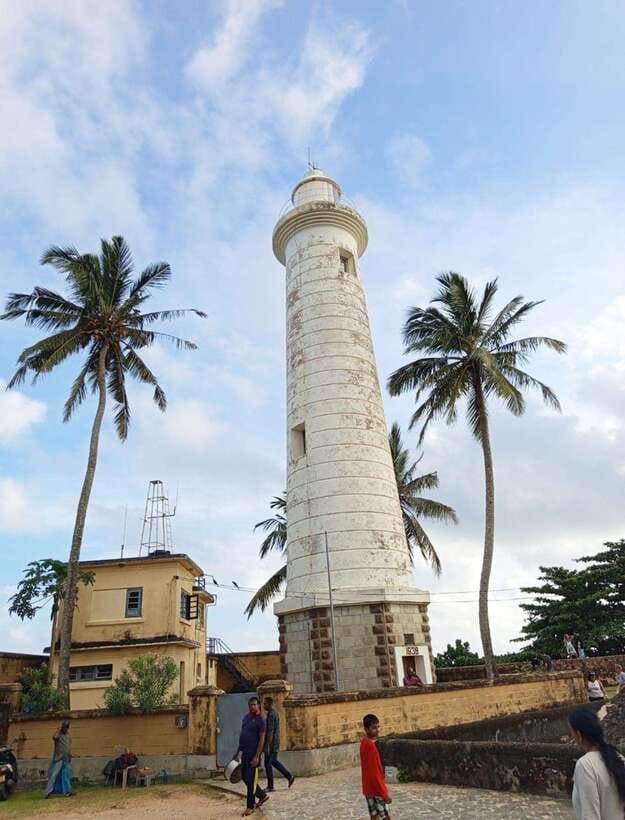 From Colombo/Negombo: Galle, Madu River, and Turtle Hatchery - Unawatuna Lunch and Stilt Fishermen Photos