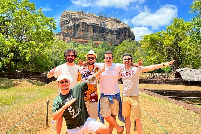 From Colombo: Sigiriya and Dambulla Day Trip and Safari - A realistic packing list for this day