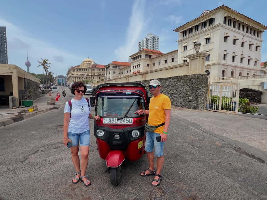 From Negombo: Colombo City Tour by Tuk Tuk with Hotel Pickup - Independence Square and Viharamahadevi Park: A Break From the Streets