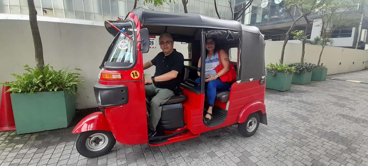 From Negombo: Colombo City Tour by Tuk Tuk with Hotel Pickup - Street Food Exploration: The Part That Can Turn Into a Highlight