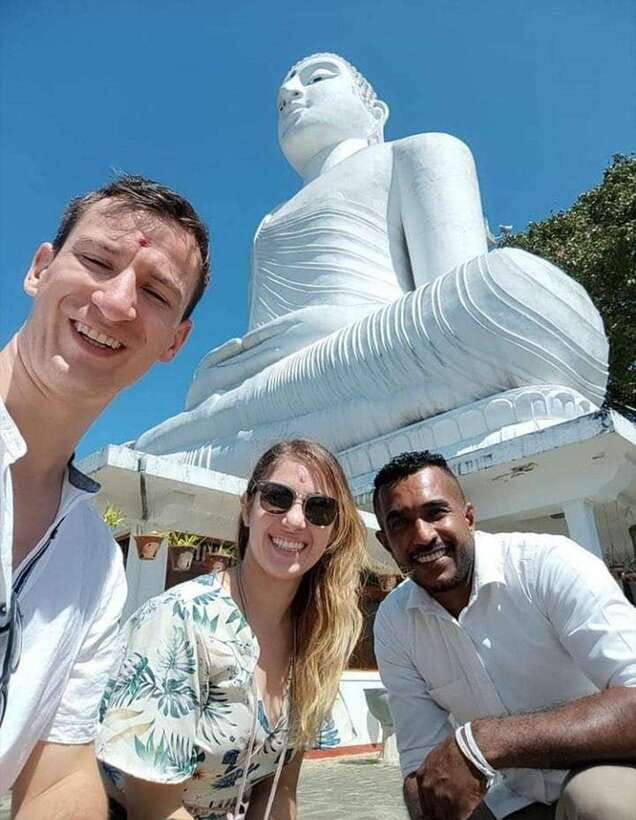 Kandy City Tour By Tuk Tuk - Geragama Tea Factory and the Royal Botanical Garden: a break with meaning