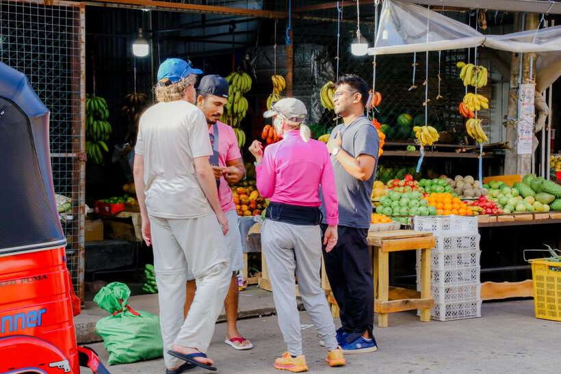 Negombo: Private Half-Day Tuk-Tuk Tour with Hotel Transfers - Sea Street via the Dutch Canal: churches, shrines, and Tamil life