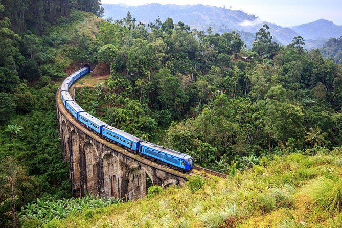 Nuwaraeliya (Nanuoya) to Ella Reserved Train Tickets - My take: should you book the Nuwara Eliya to Ella reserved train tickets?