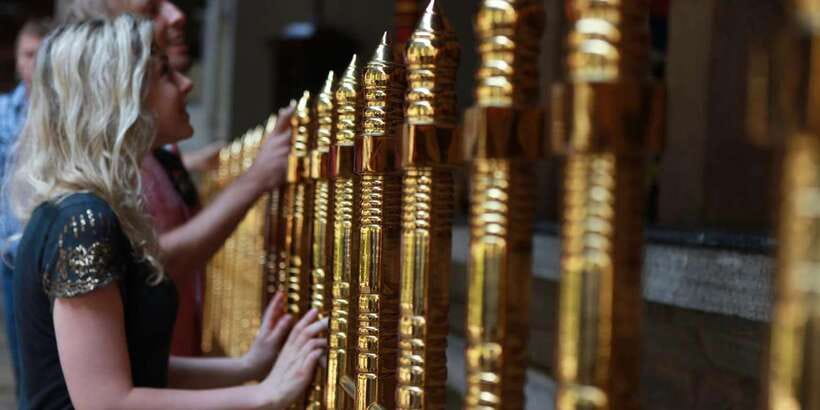 Pinnawala & Kandy Day Tour from Negombo - Sacred Tooth Relic Temple: Kandy’s Spiritual Center and Its Power