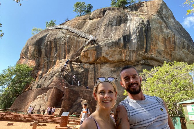 Private Car & Driver for 07 Days Tour In Sri Lanka - Ella: sunrise-style Little Adam’s Peak, Nine Arches Bridge, and Ravana Falls