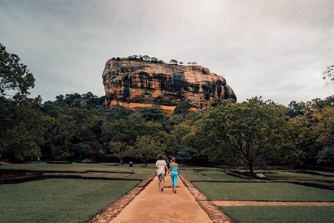 Private Car & English-Speaking Driver – Sri Lanka Island wide - Building Your Route: Free Itinerary Planning and Hotel Help