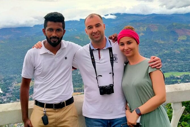 Private Multi Day Tour from Sri Lanka - Private guide Shalika: why the experience feels smoother than a “checklist”