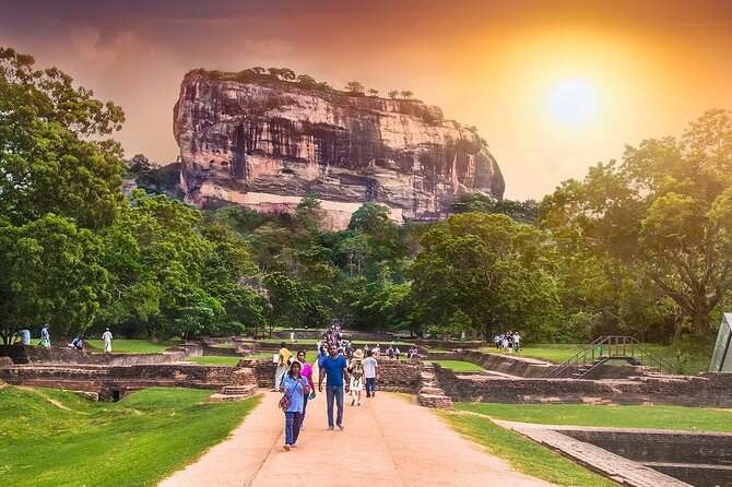 Private Sigiriya Day Tour and Authentic Sri Lankan Lunch Buffet - Getting Around: AC Ride, Pickup From Colombo or Negombo, and Real Flexibility
