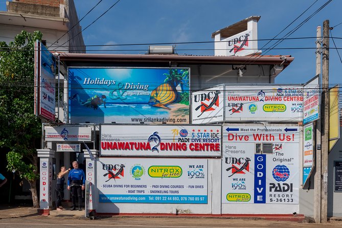Scuba Diving For Beginners - Logistics That Matter: Meeting Point, Timing, and Group Size