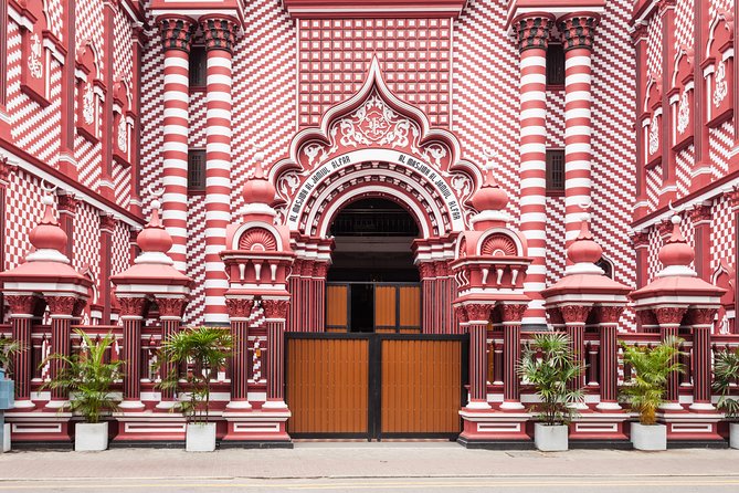 Shore Excursion Colombo City tour - Gangaramaya Buddhist Temple: the one stop you should not rush
