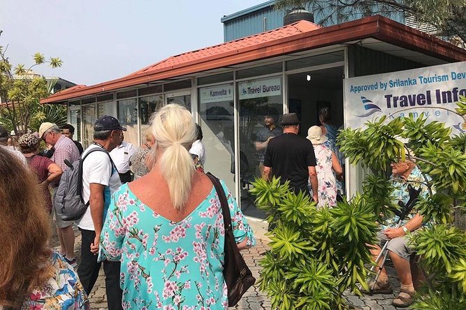 Shore Excursion Kelaniya Temple & Colombo City Tour - Temples, museum, and theaters: a city for more than shopping