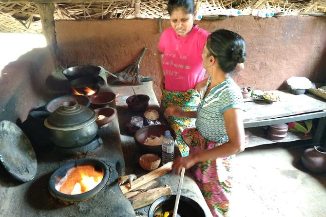 Sigiriya city tour from Negombo & Colombo with traditional Lunch. - The stair reality: how to prepare without killing your legs