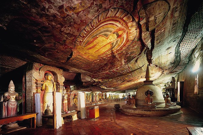 Sigiriya Rock and Dambulla Cave All Inclusive Private Day Trip - Ruins and the views: don’t skip the “inside” stops