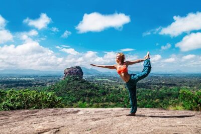 Sigiriya Rock and Dambulla Cave Temple Day Tour - Colombo Pickup to the Spice Garden: How the Day Starts