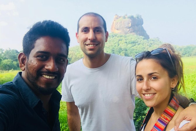 Sigiriya Rock and Dambulla Cave Temples from Negombo (All inclusive day tour) - Photo stops and wildlife spotting: where your guide can add magic