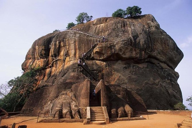 Sigiriya Rock and Dambulla Cave Temples from Negombo (All inclusive day tour) - Who should book this Sigiriya and Dambulla from Negombo tour
