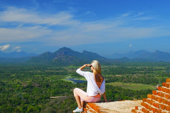 Sigiriya Rock & Cave Temple with Jeep Safari Private Day Trip - A smart route from Colombo: Sigiriya + Dambulla + jeep safari