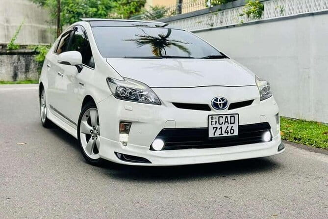 Sri Lanka Car and Driver Hire - Private Driver and Chauffeur - Key Things That Make This Colombo Car Hire Feel Easy